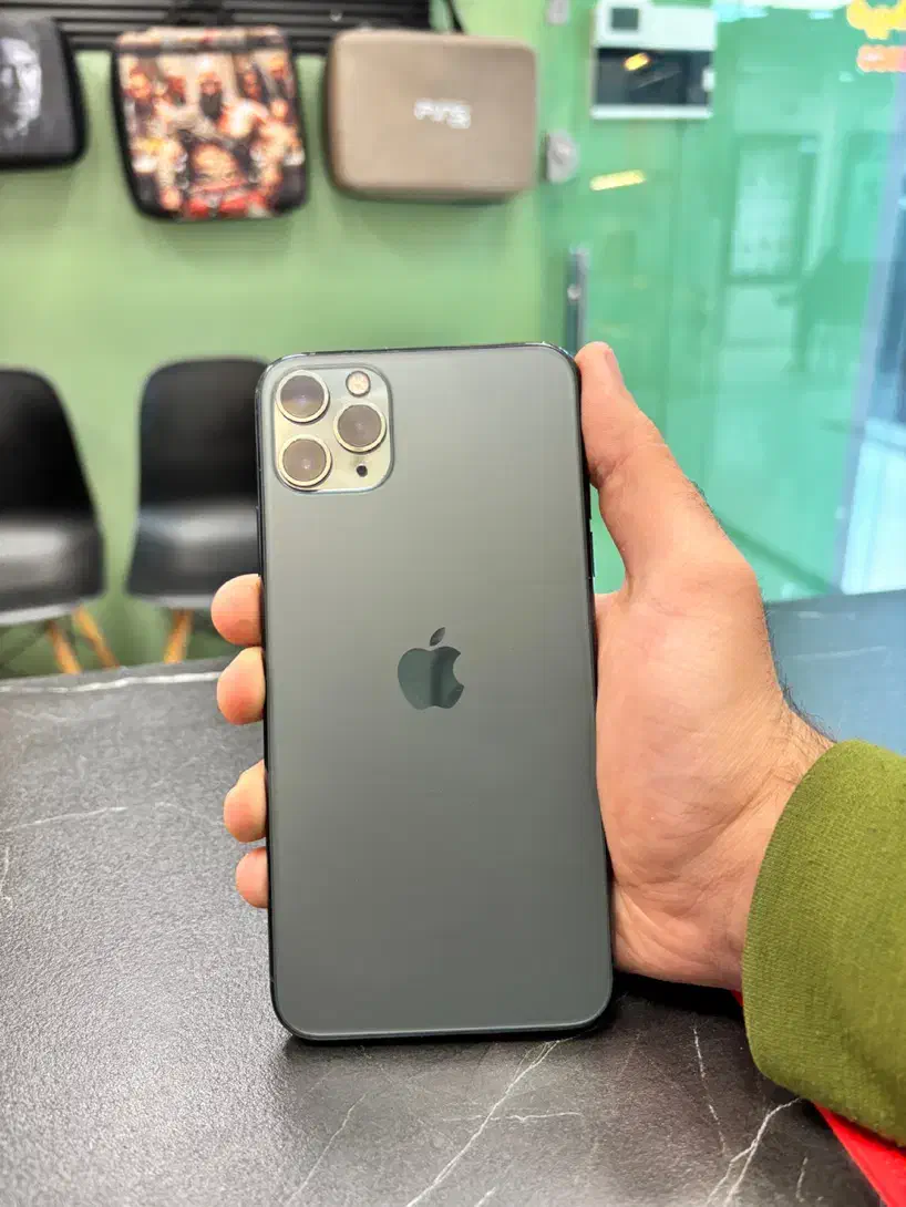 آیفون ۱۱ پرومکس 256 گیگ J/A|موبایل|کرج, مهرویلا جنوبی|دیوار