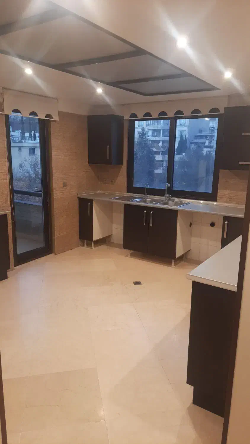 آپارتمان دو خوابه ۱۱۰ متری