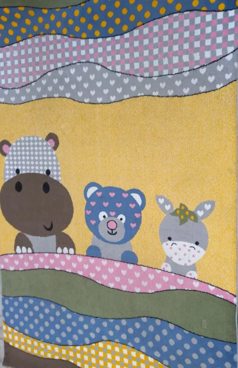 فرش اتاق کودک|فرش|تربت‌حیدریه, باغ سلطانی|دیوار