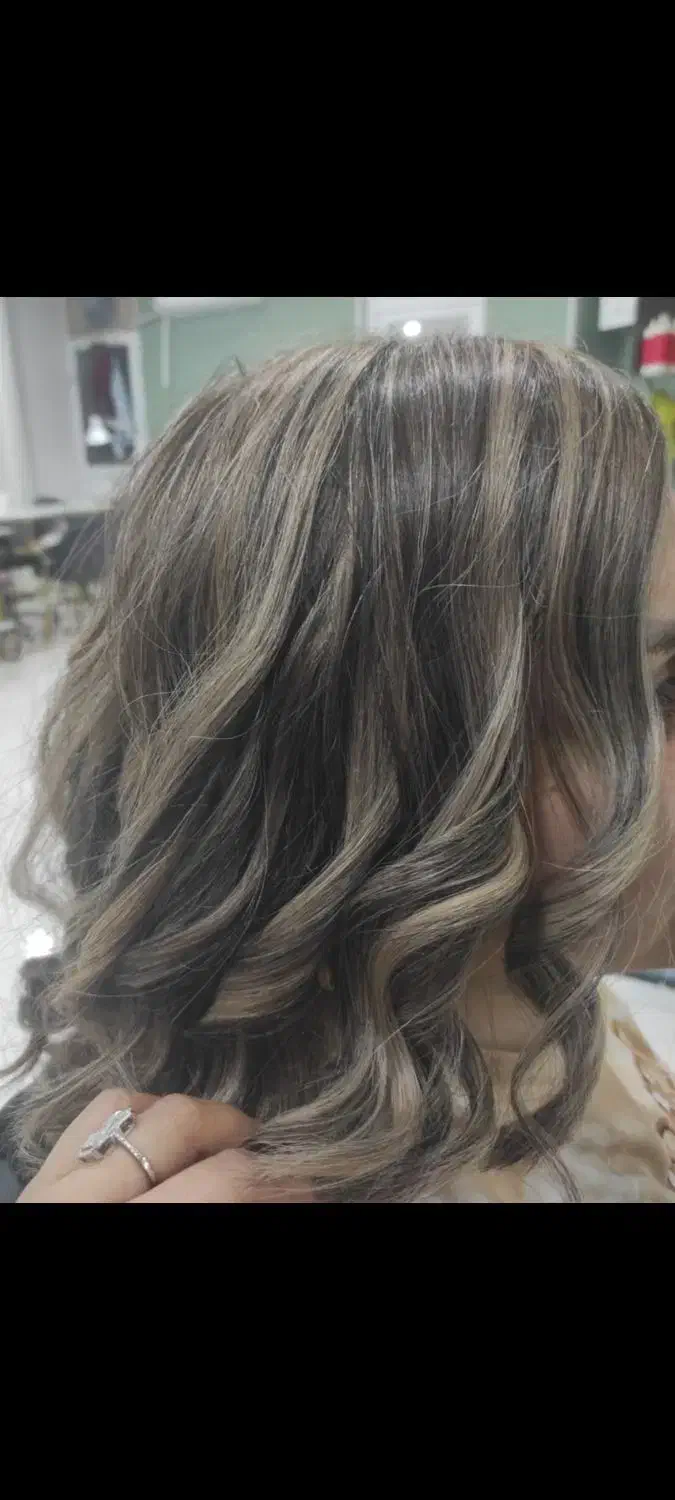 رنگ مو زیبا|خدمات آرایشگری و زیبایی|دهدشت, |دیوار