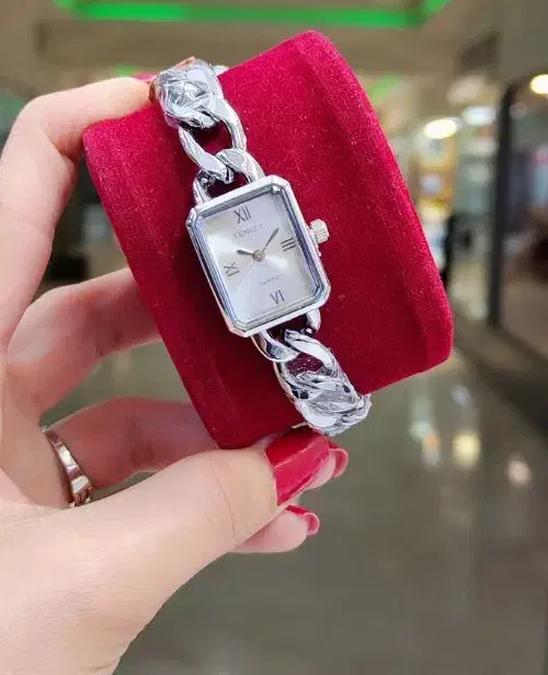 ساعت زنانه سیتیزن الگانس|ساعت|اصفهان, شیخ اشراق|دیوار