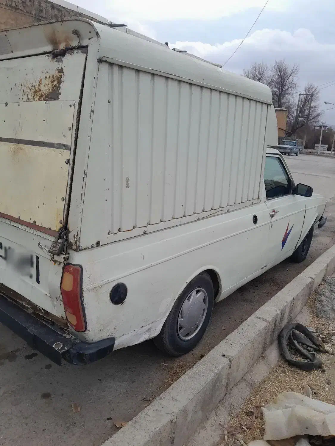 وانت پیکان انژکتور|خودرو سواری و وانت|بروجن, |دیوار