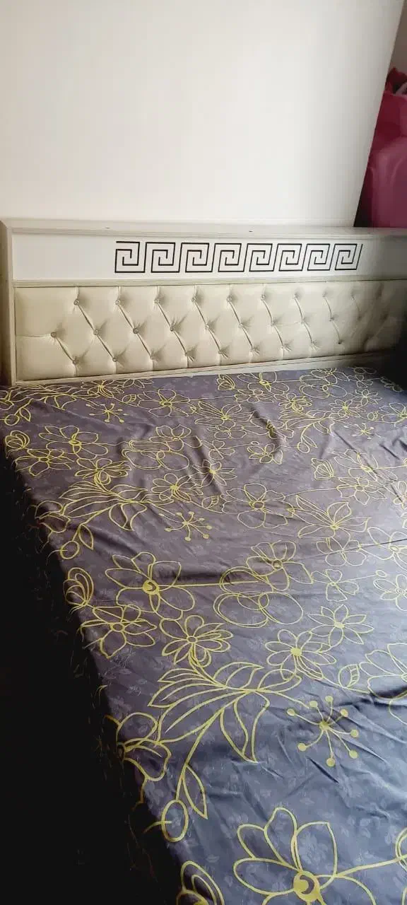 سرویس خواب|تخت و سرویس خواب|رشت, آزادگان|دیوار