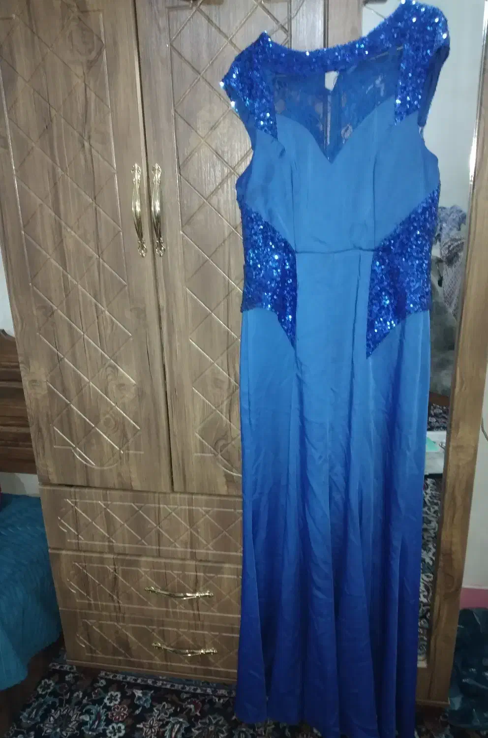 تعدادی لباس مجلسی نوی نو|لباس|جیرفت, |دیوار