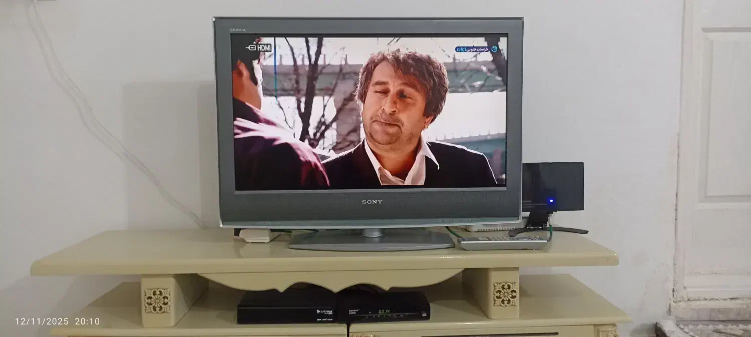 تلویزیون ۳۲ سونی|تلویزیون و پروژکتور|خرم‌آباد, |دیوار