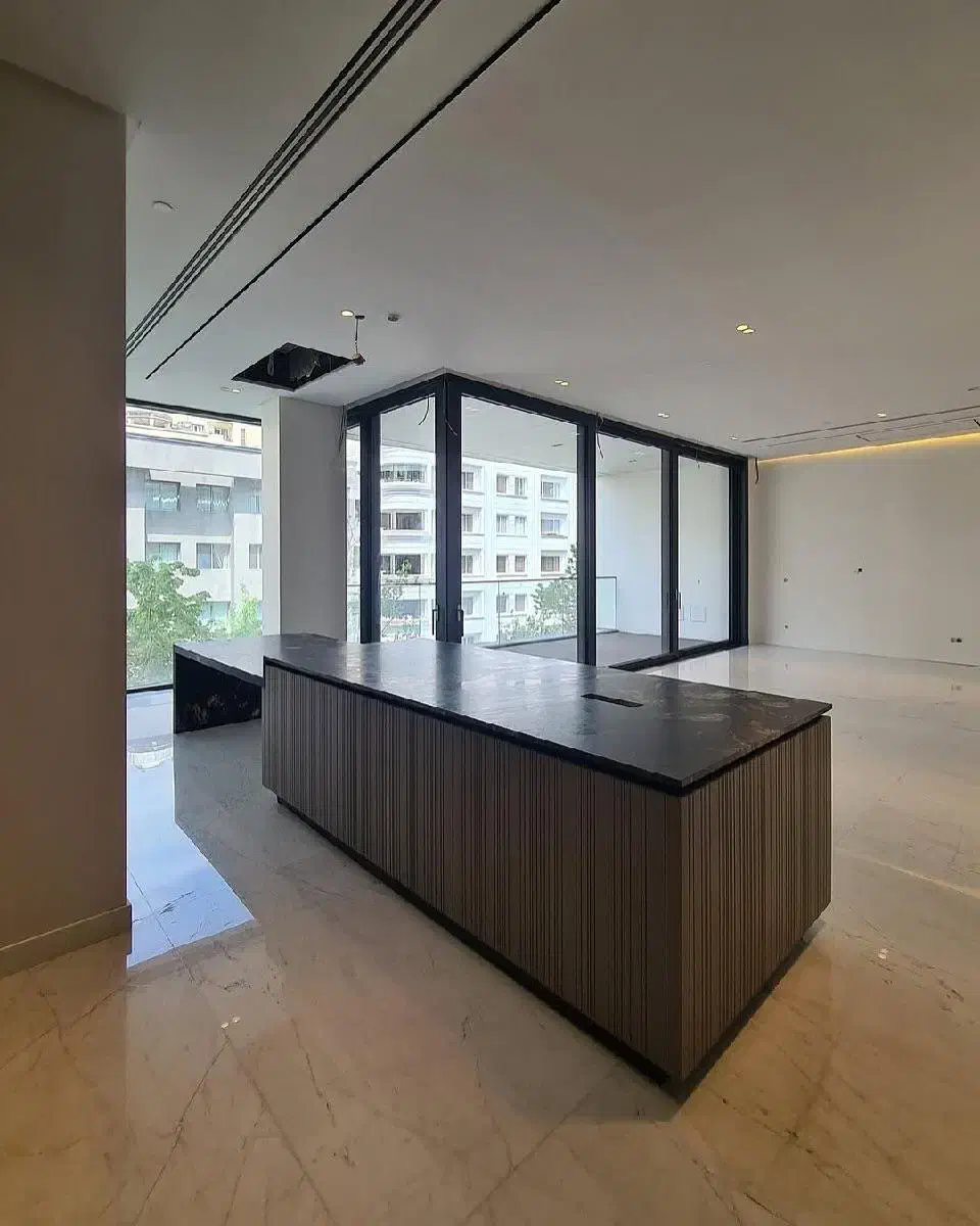 ولنجک زیر سیزدهم / ۴۰۰ متر ۴ خواب مستر با ویو شهر