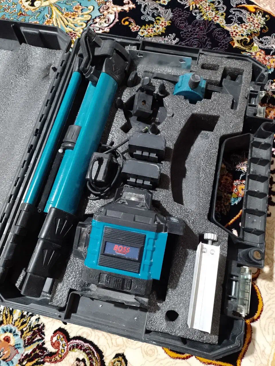 تراز لیزی چهار خط بوش|ابزارآلات|مراغه, |دیوار