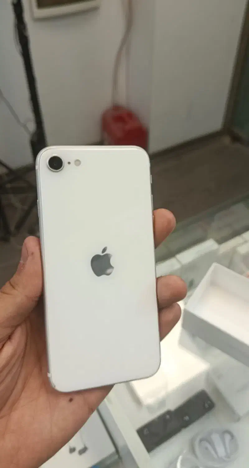 iphone se 2020|موبایل|گرگان, |دیوار