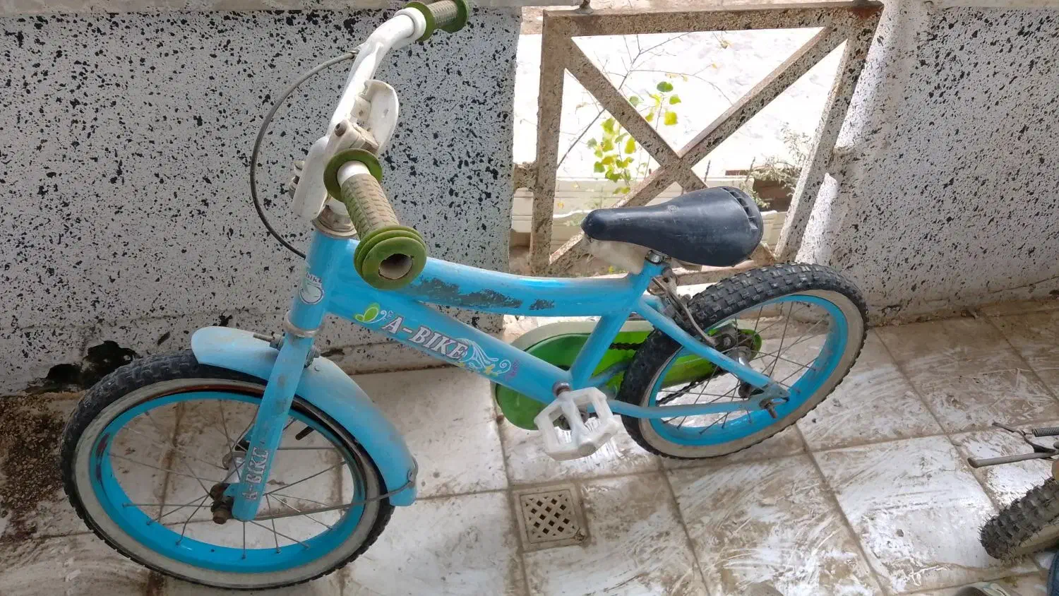 دوچرخه ی سایز ۱۶|دوچرخه، اسکیت، اسکوتر|محمدشهر, شهرک پیام (مهرالبرز)|دیوار