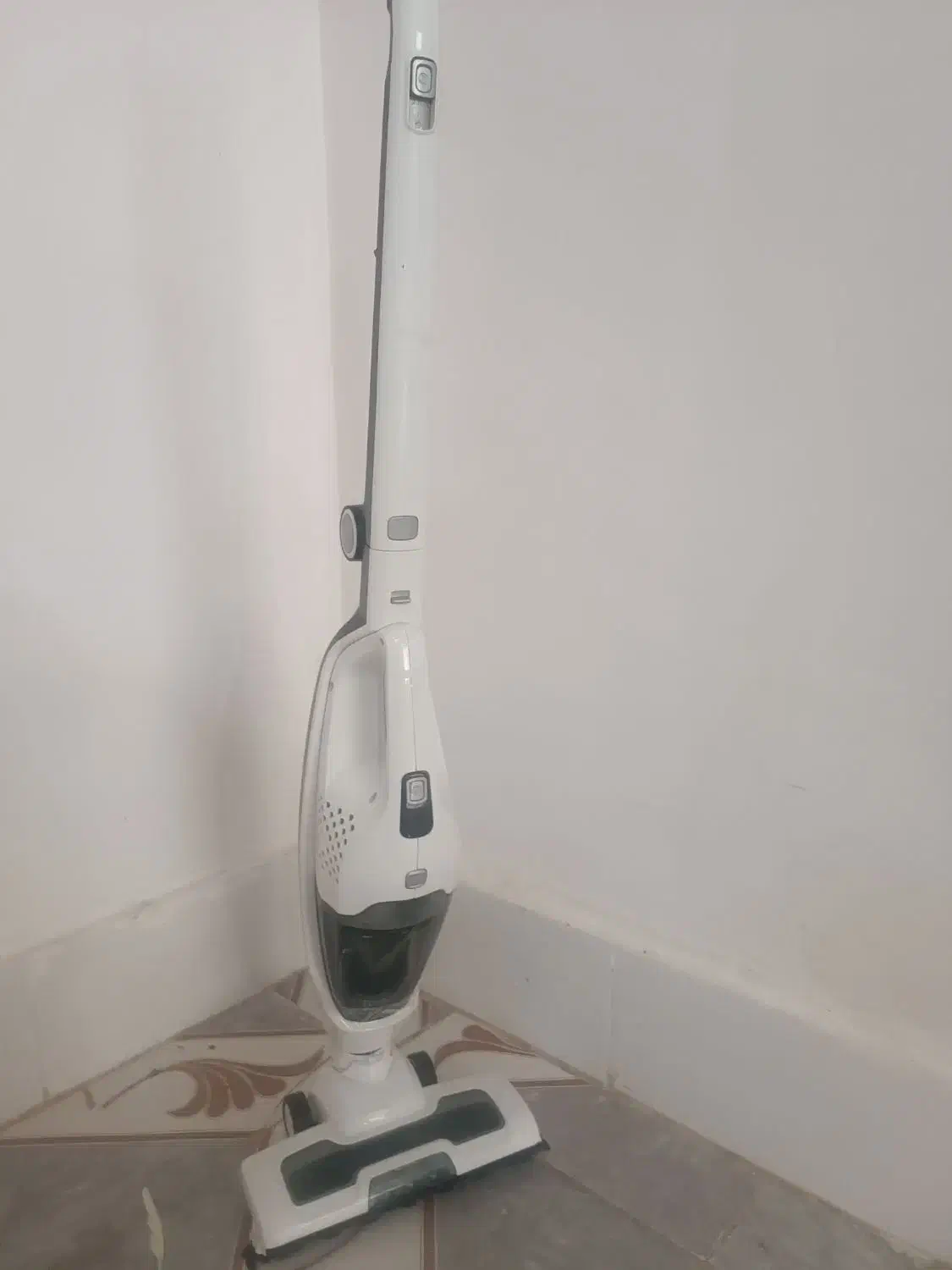 جاروشارژی نوی نو|جاروبرقی، جارو شارژی، بخارشو|تربتحیدریه, کاشانی|دیوار