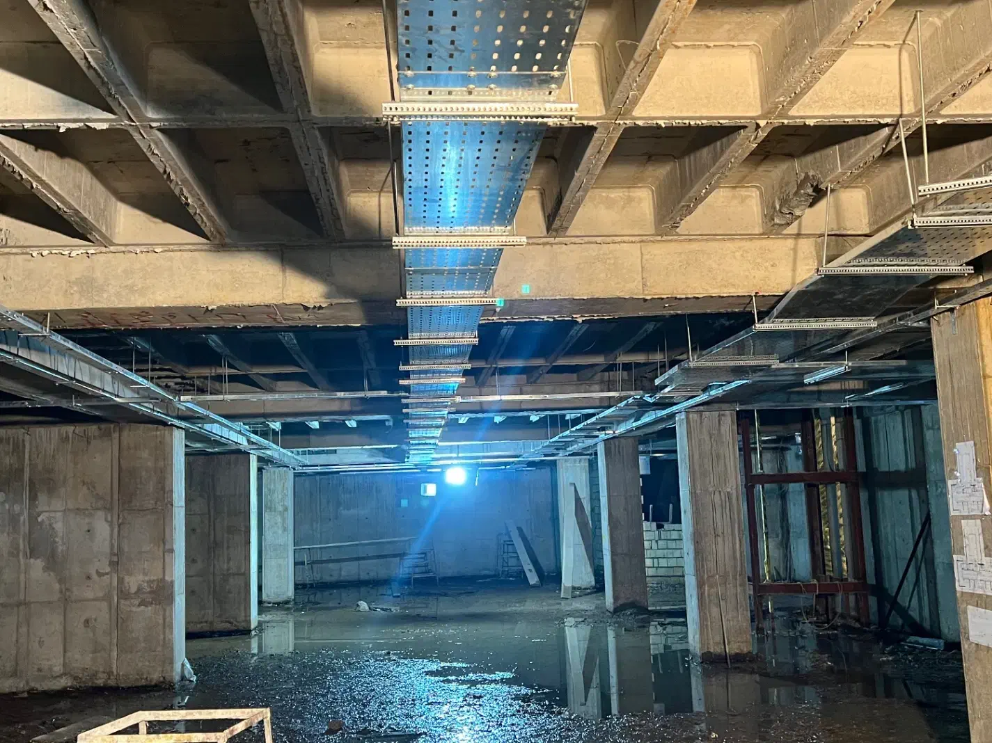 نیرویه برقکاری|استخدام صنعتی، فنی، مهندسی|رشت, شهرک قدس|دیوار