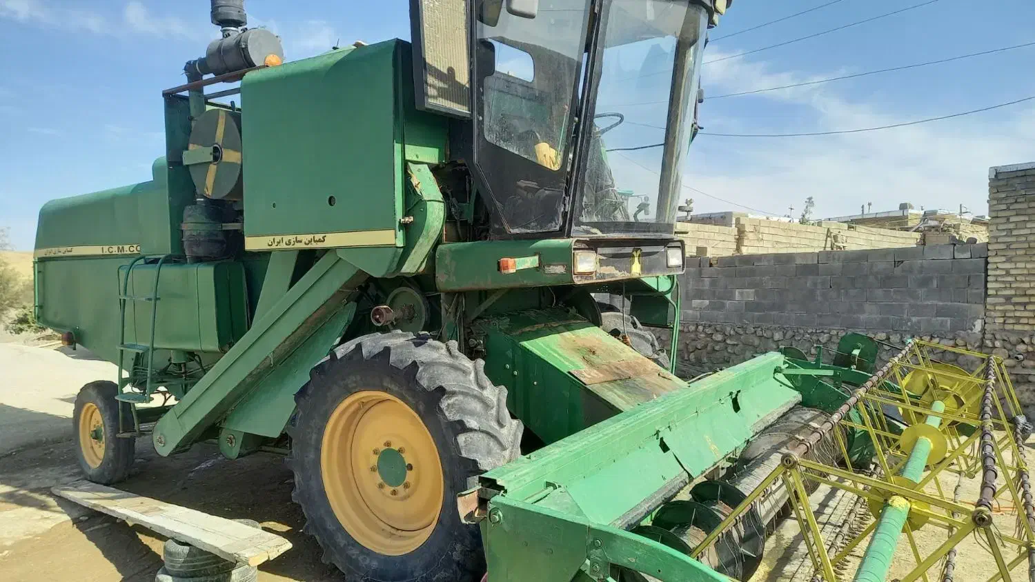 کمباین جاندیر مدل ۷۲|ماشین‌آلات صنعتی|کرمانشاه, |دیوار