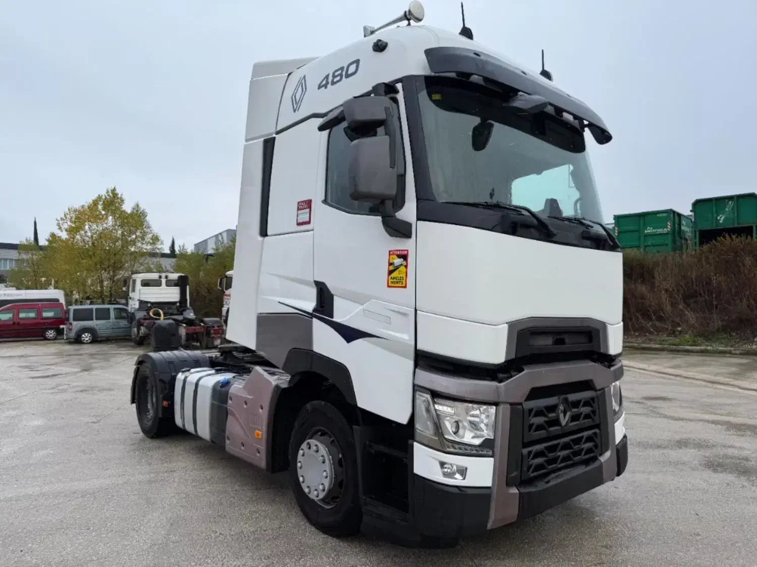 پیش فروش ماشینهای اروپایی|خودرو سنگین|بازرگان, |دیوار