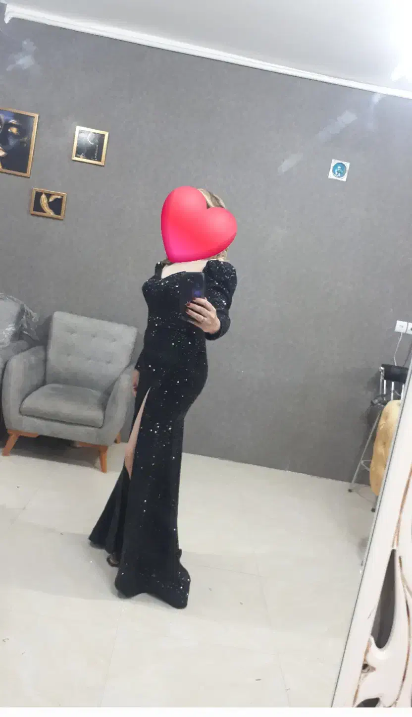 لباس مجلسی|لباس|نیشابور, امین اسلامی|دیوار