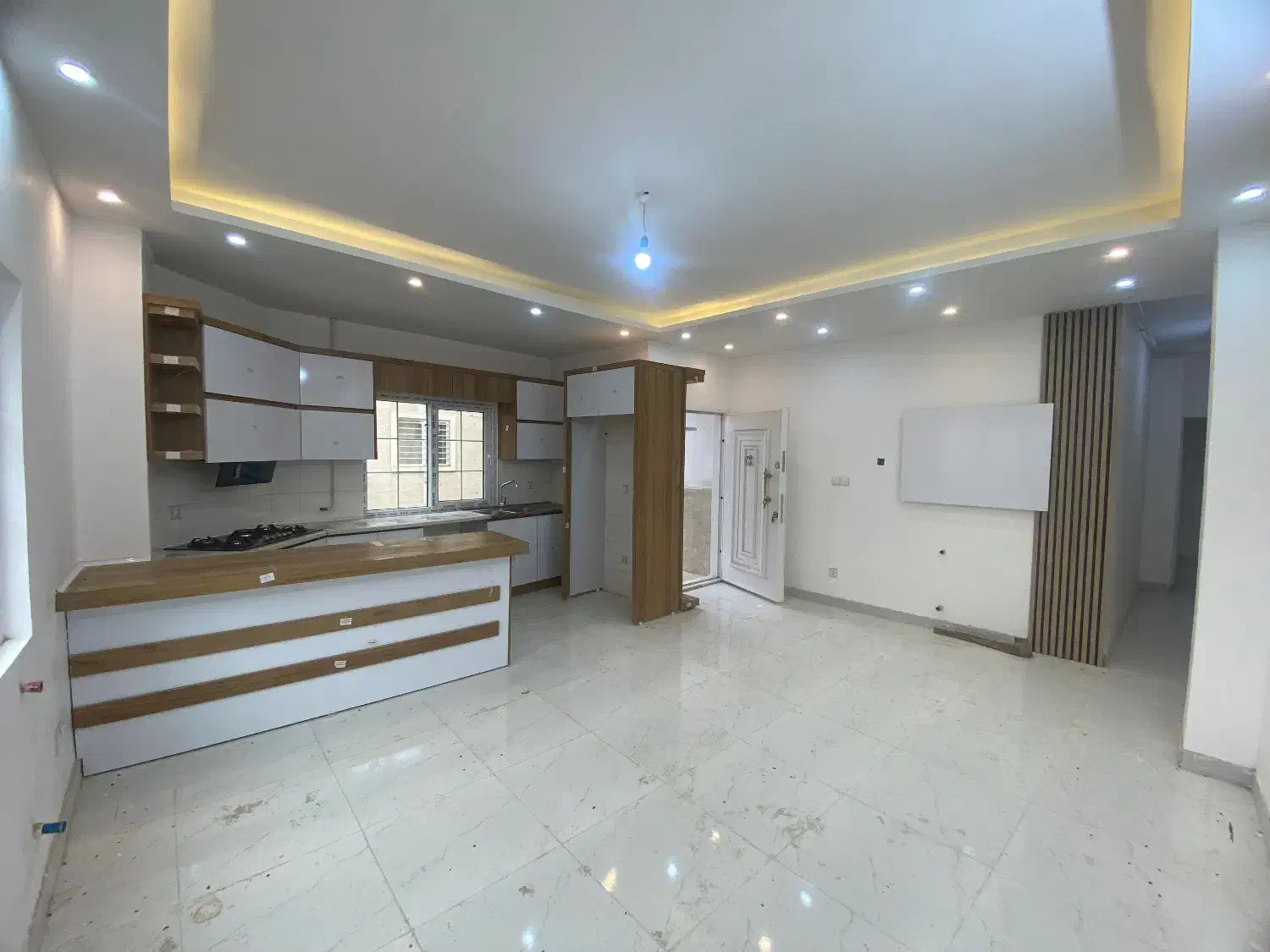 واحد سند دار وام دار راه جدا ۷۴ متری|فروش آپارتمان|املش, |دیوار