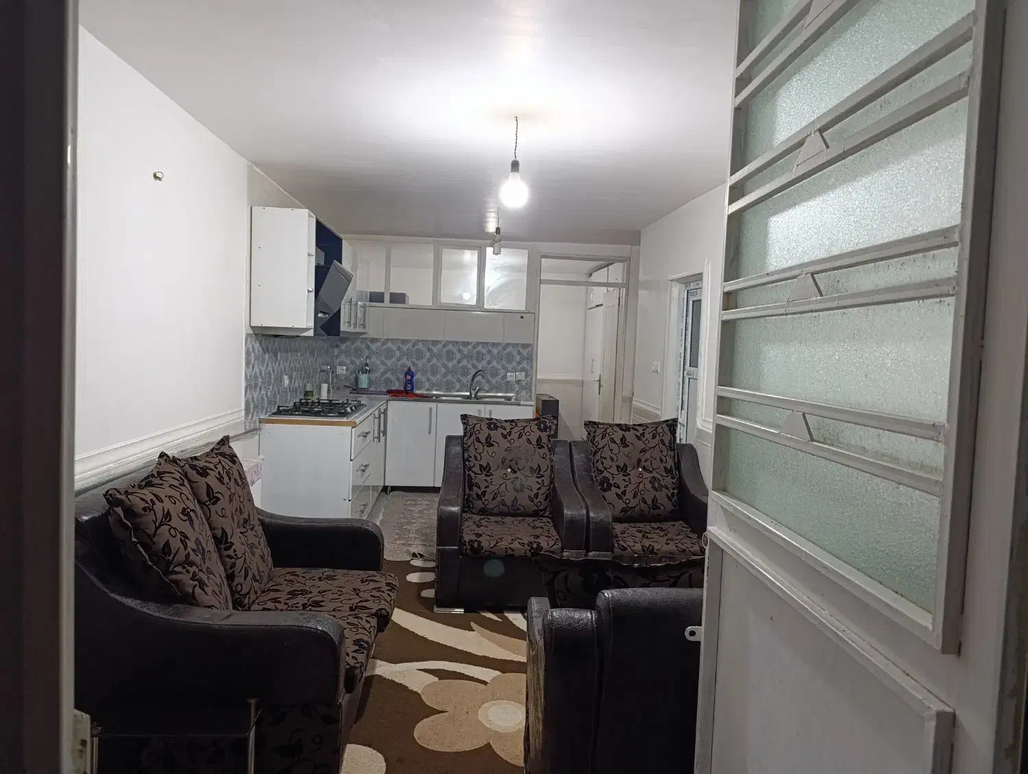 منزل مبله|اجارهٔ کوتاه‌مدت آپارتمان و سوئیت|شیراز, گویم|دیوار