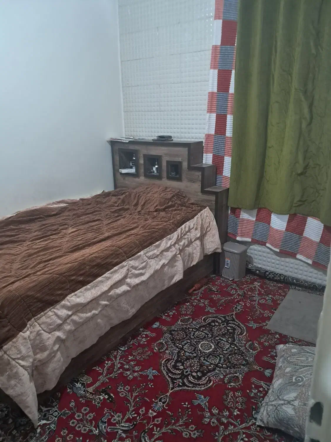 مالک اشتر ۱۰۰ رهن ۱۴ اجاره