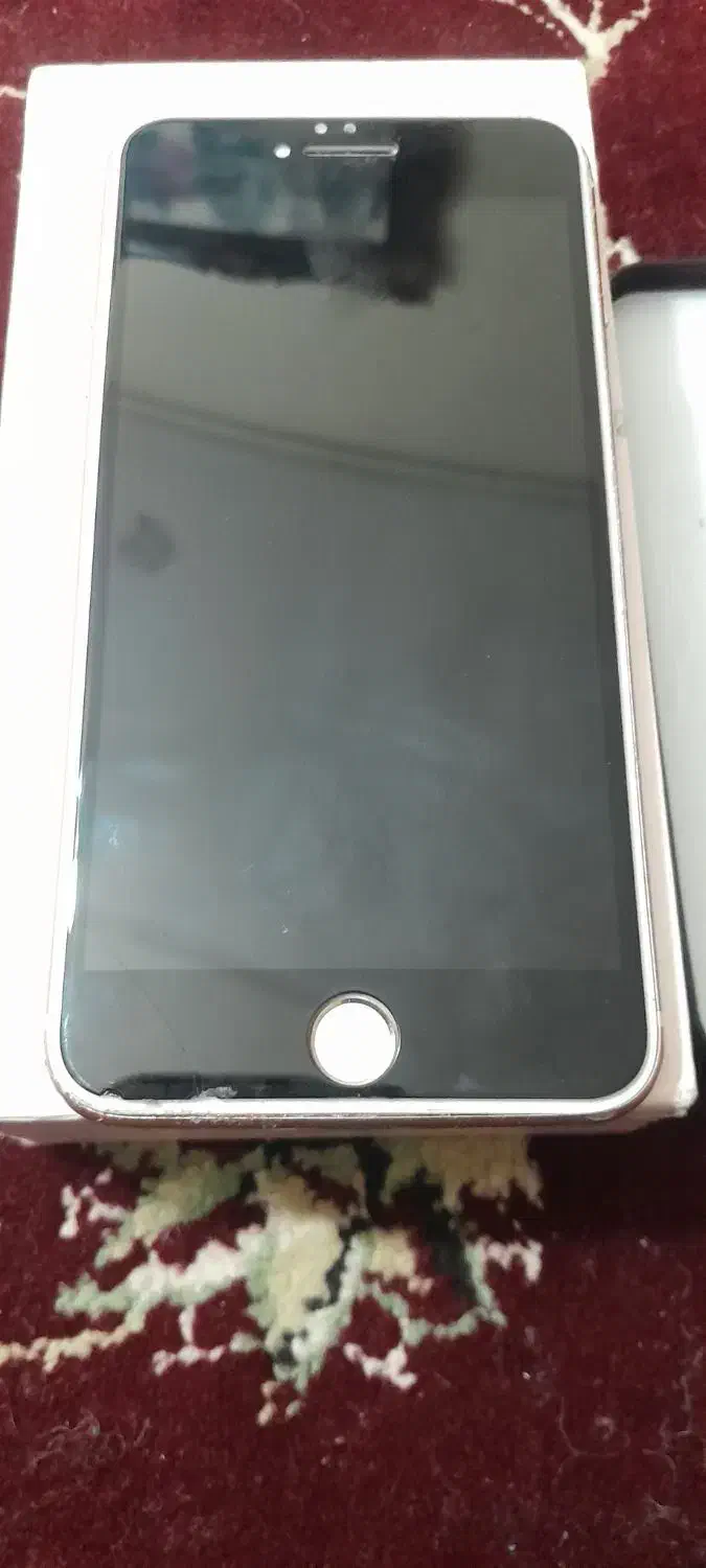 یک عدد گشی ایفون ۸پلاس باکارتن به فروش میرسد|موبایل|شهرکرد, |دیوار