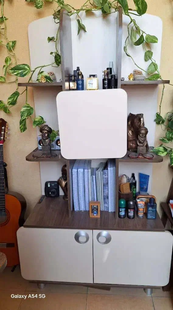 کتابخانه|کتابخانه، شلف، قفسه‌های دیواری|شاهین‌شهر, عطار|دیوار