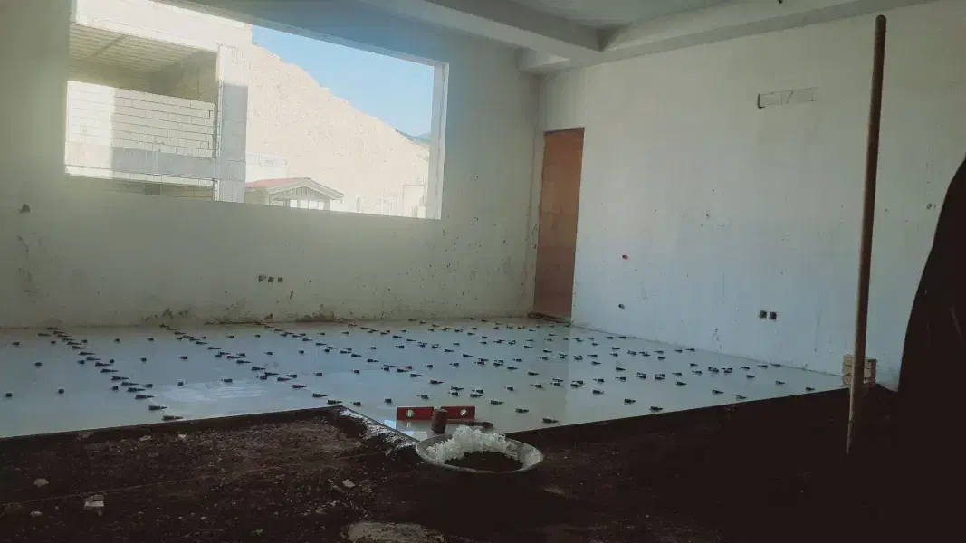 کاشی کاری . سرامیک کاری|خدمات پیشه و مهارت|خرم‌آباد, |دیوار