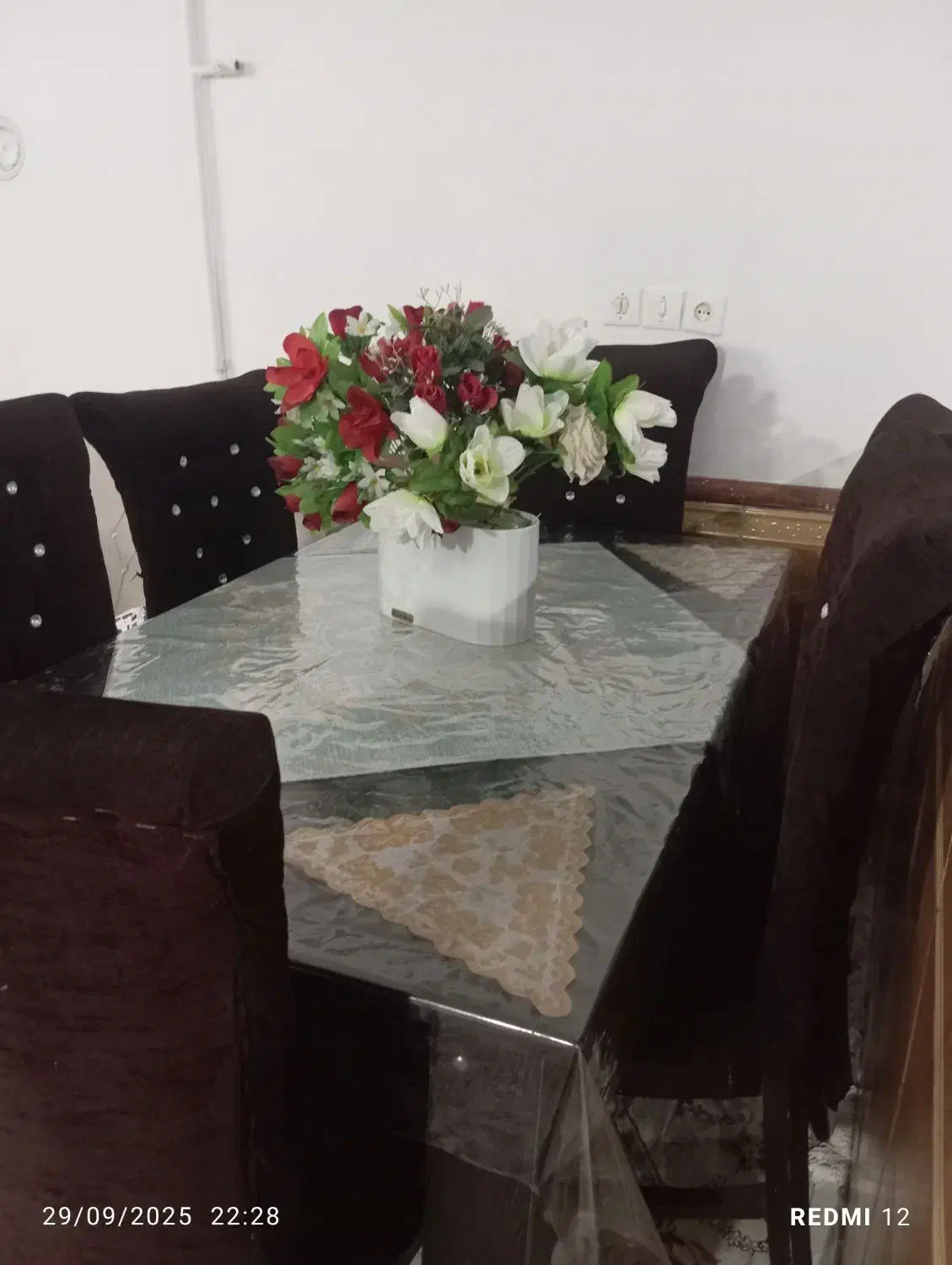 میز نهار خوری|میز و صندلی غذاخوری|فریمان, |دیوار