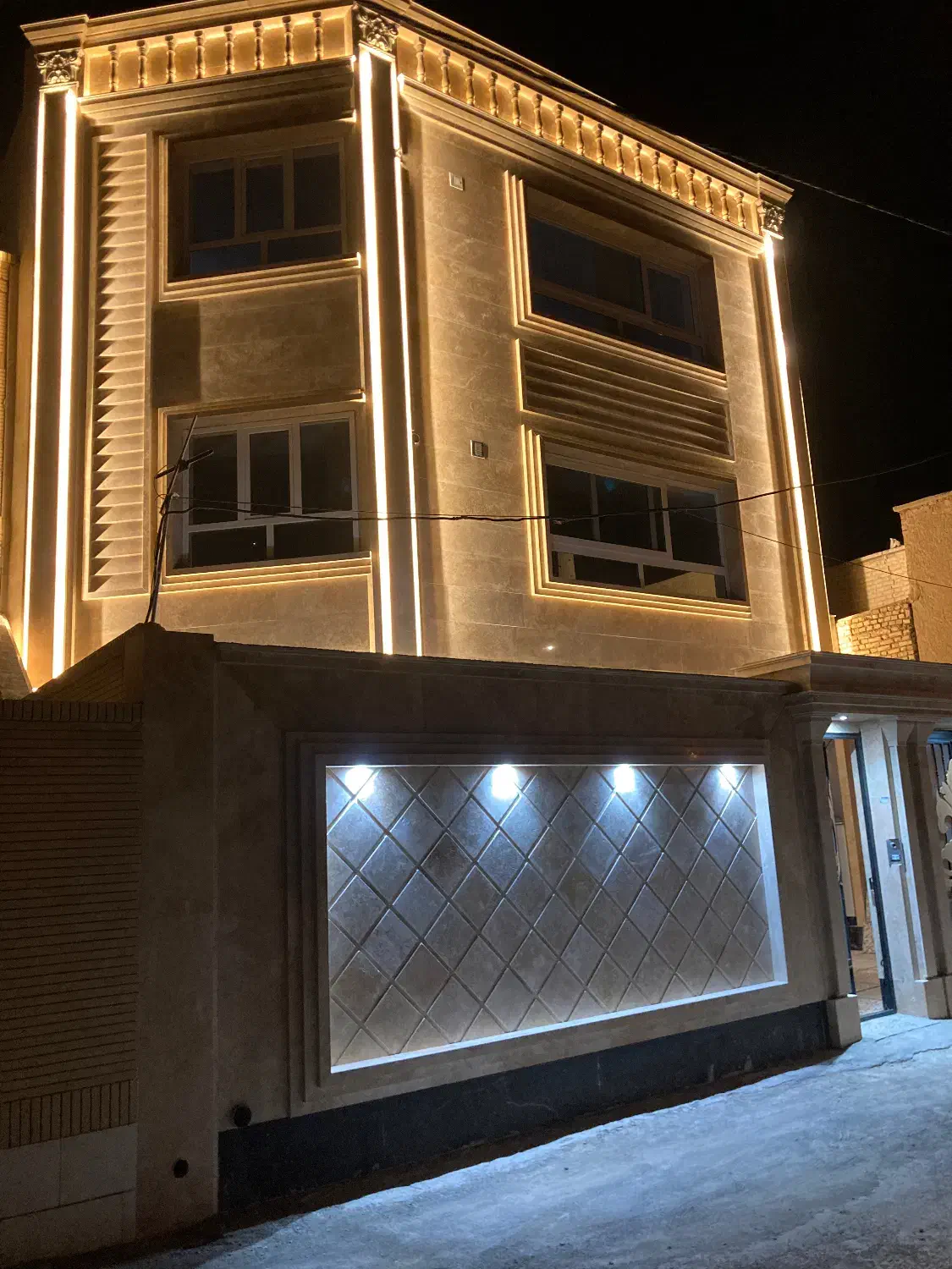 آپارتمان معاوضه با سواری یا کامیون|فروش آپارتمان|آباده, |دیوار