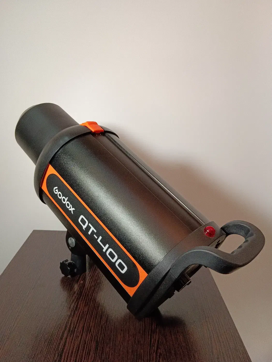 فلاش استودیویی GODOX QT400|دوربین عکاسی و فیلم‌برداری|کرج, فاز ۳ گوهردشت|دیوار