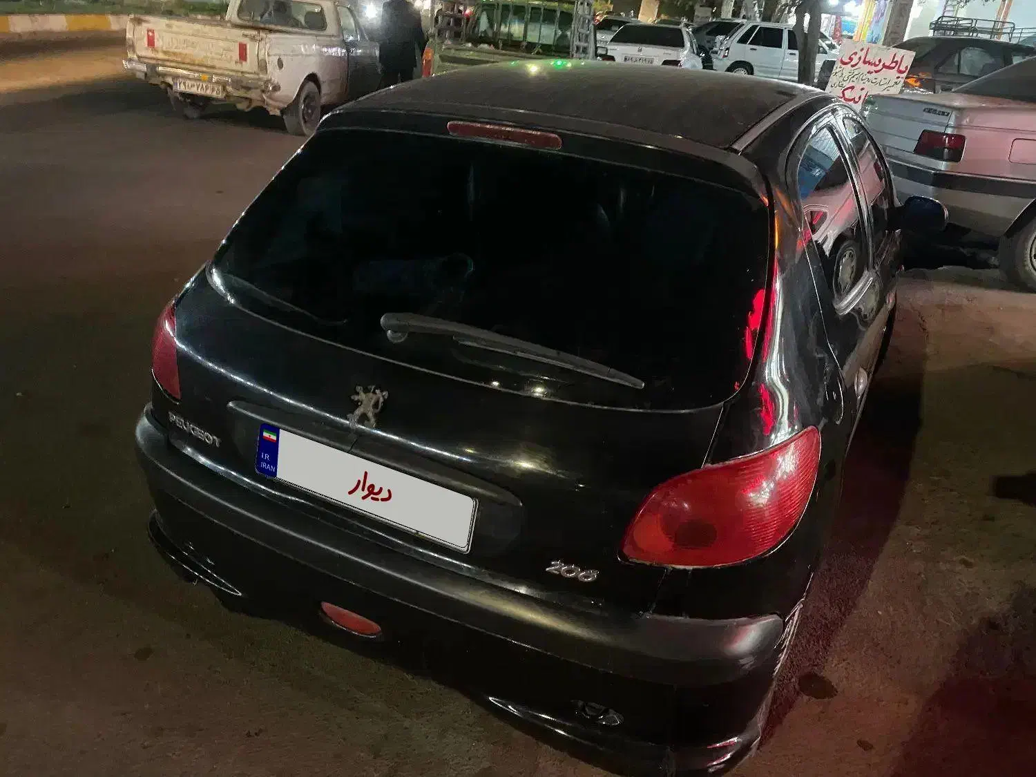 پژو ۲۰۶ مشکی|خودرو سواری و وانت|جیرفت, |دیوار