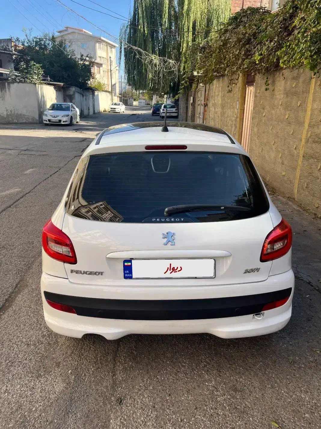 ۲۰۷ پانا سفید ۱۴۰۱|خودرو سواری و وانت|قائم‌شهر, |دیوار