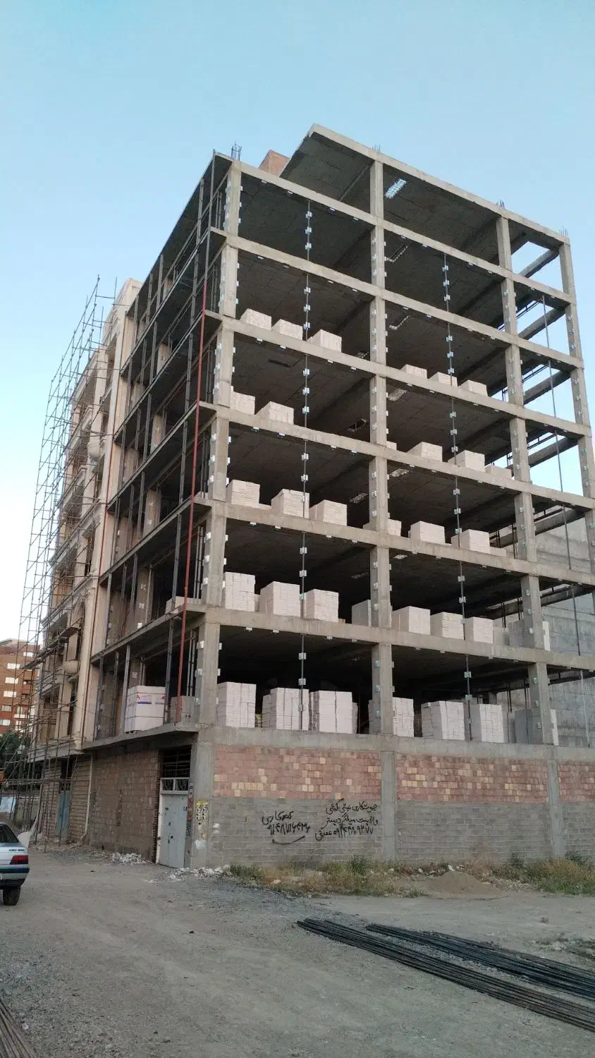 جوشکاری نبشی کشی نما آسانسور.وال پست|خدمات پیشه و مهارت|بوکان, |دیوار