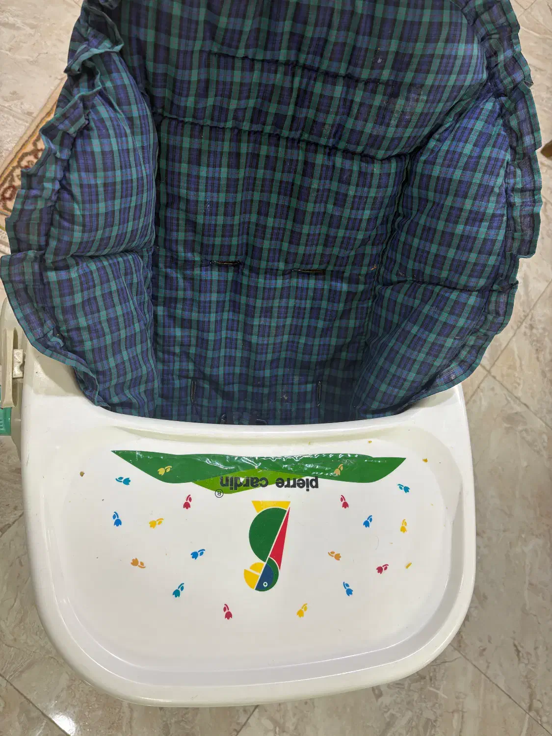 صندلی غذای خارجی|تخت و صندلی بچه|شهریار, کردزار|دیوار