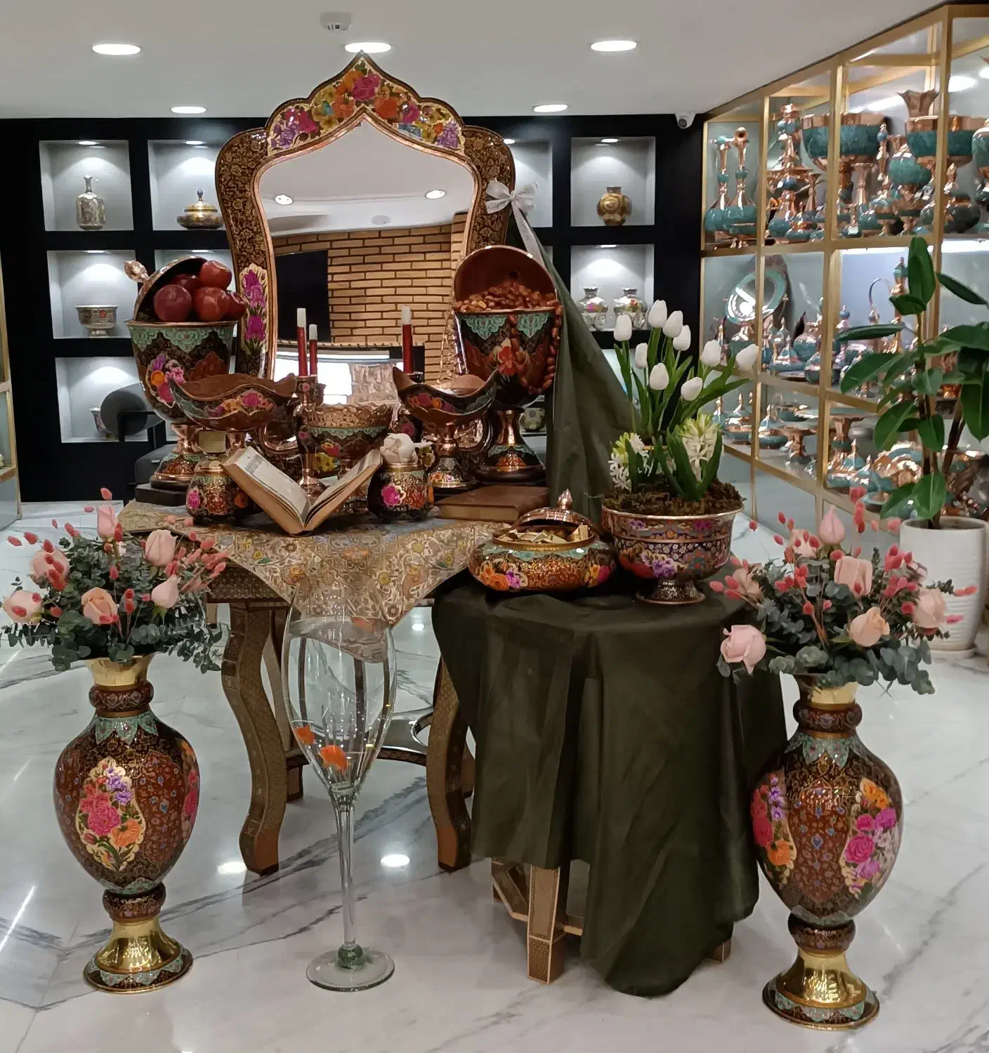 گل آرایی.ماشین عروس. شب یلدا.چیدمان جهیزیه عروس|خدمات پذیرایی، مراسم|اصفهان, کوی ولی عصر|دیوار