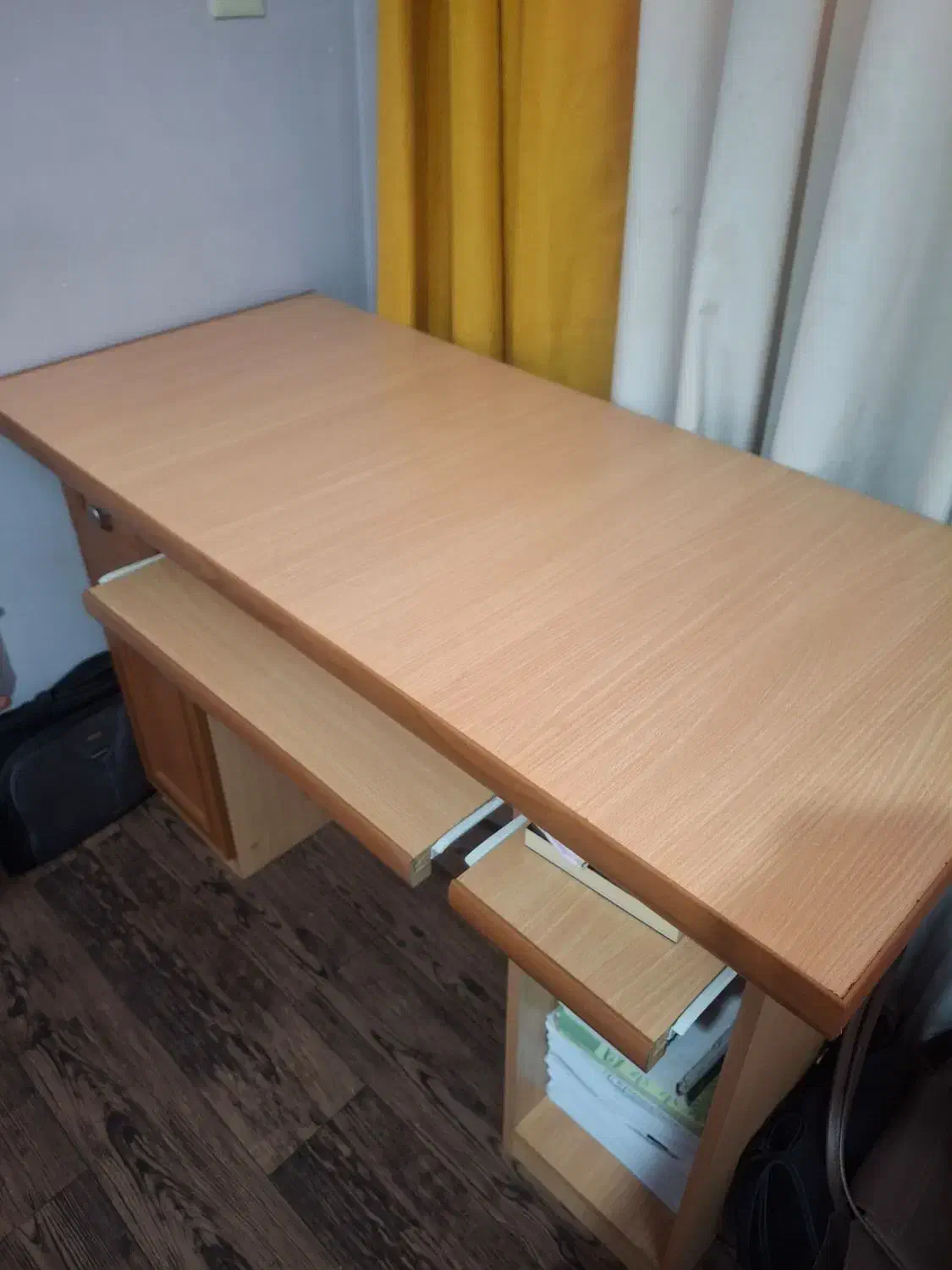 تخت و تشک طبی رویال و میز کامپیوتر|تخت و سرویس خواب|کرمانشاه, |دیوار