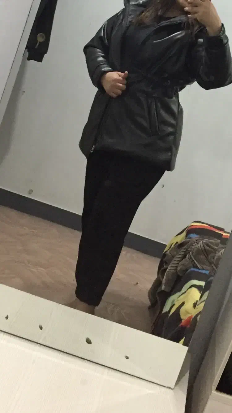 مانتوچرم|لباس|اهواز, کوی ملی راه|دیوار