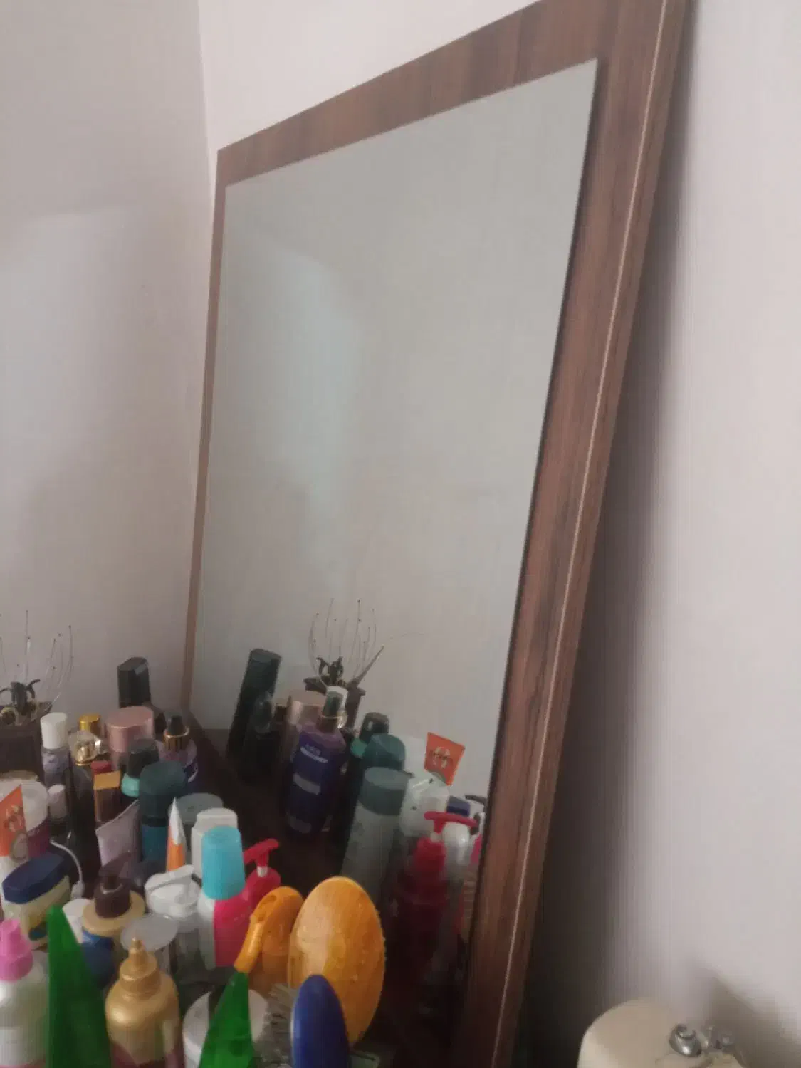 آیینه بزرگ|آینه|اصفهان, بهارستان|دیوار