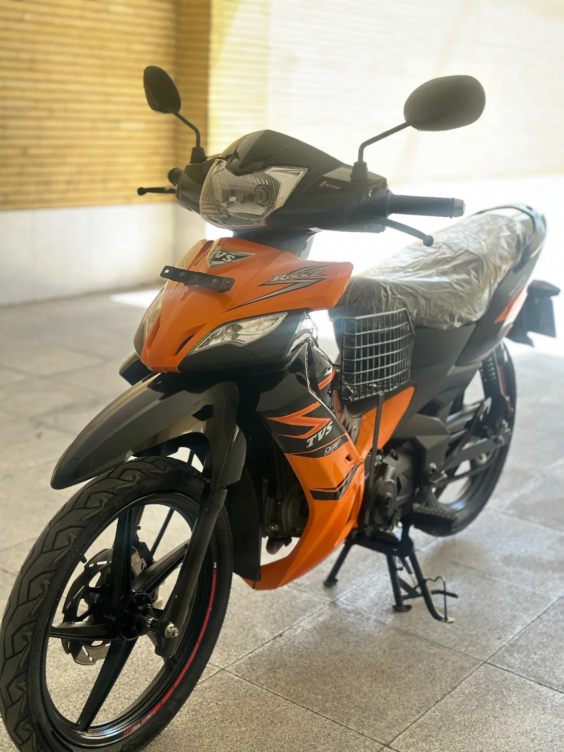 Tvs|موتورسیکلت|اصفهان, پروین|دیوار