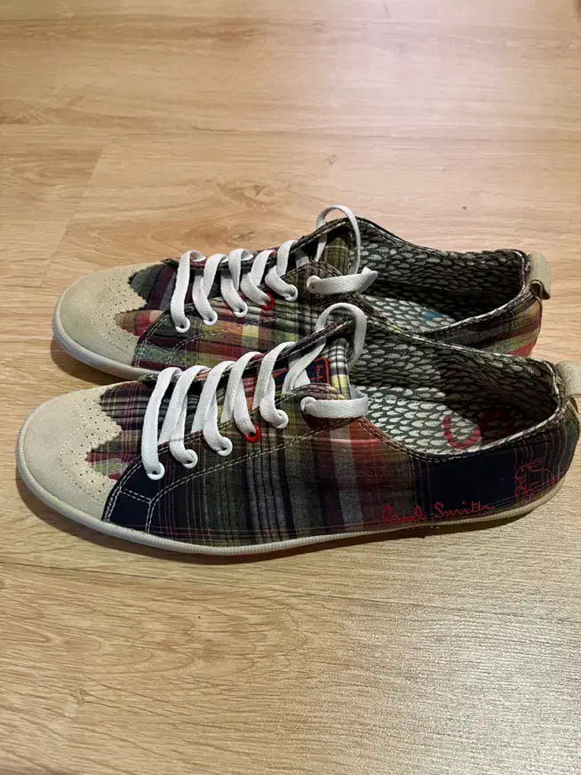 کفش بالنسیاگا و paml smith|کیف، کفش، کمربند|محلات, |دیوار