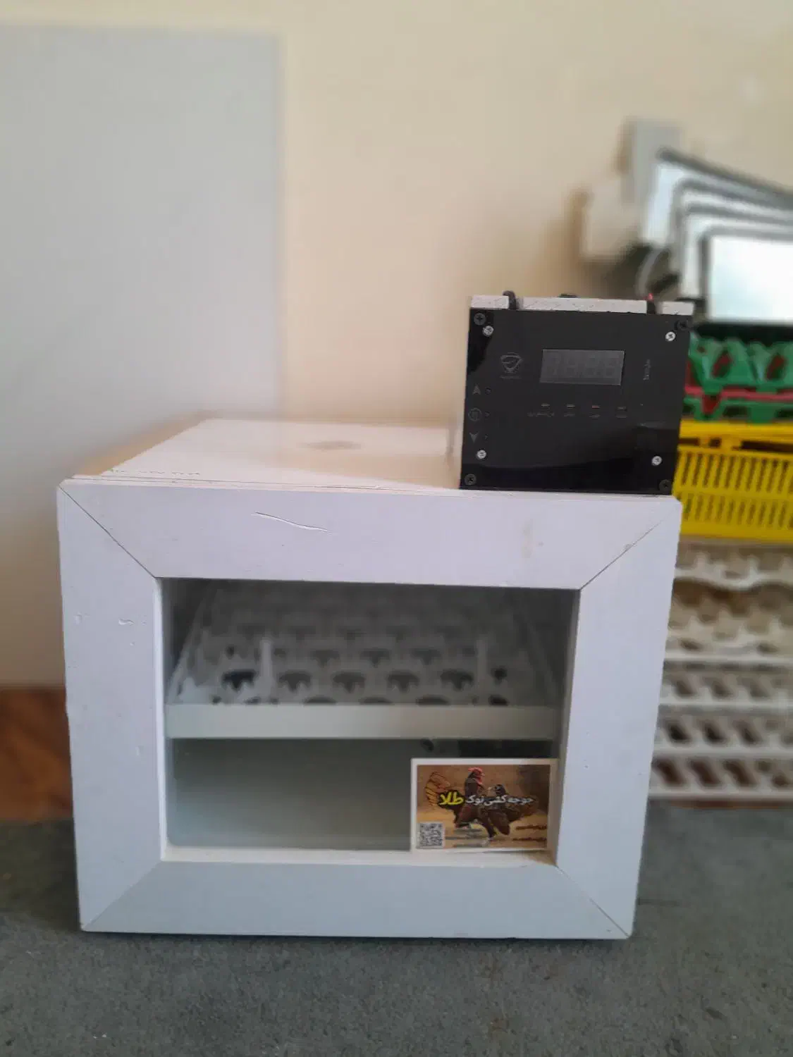 دستگاه جوجه کشی ۴۲تایی فول اتومات|لوازم جانبی حیوانات|شیراز, کوشک میدان|دیوار