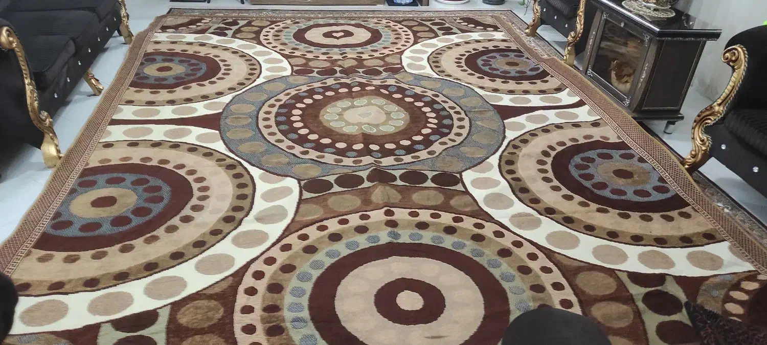 روفرشی مخمل زرتاب یزد طرح سنگ فرش رنگ قهوه ای|روفرشی|اصفهان, بهارستان|دیوار