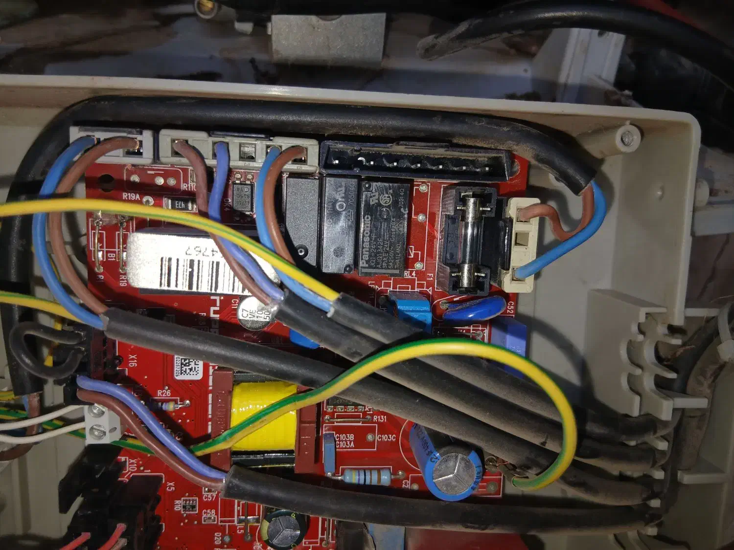 نمایندگی مجاز تعمیر ات انواع پکیج و آبگرمکن|خدمات پیشه و مهارت|بم, |دیوار