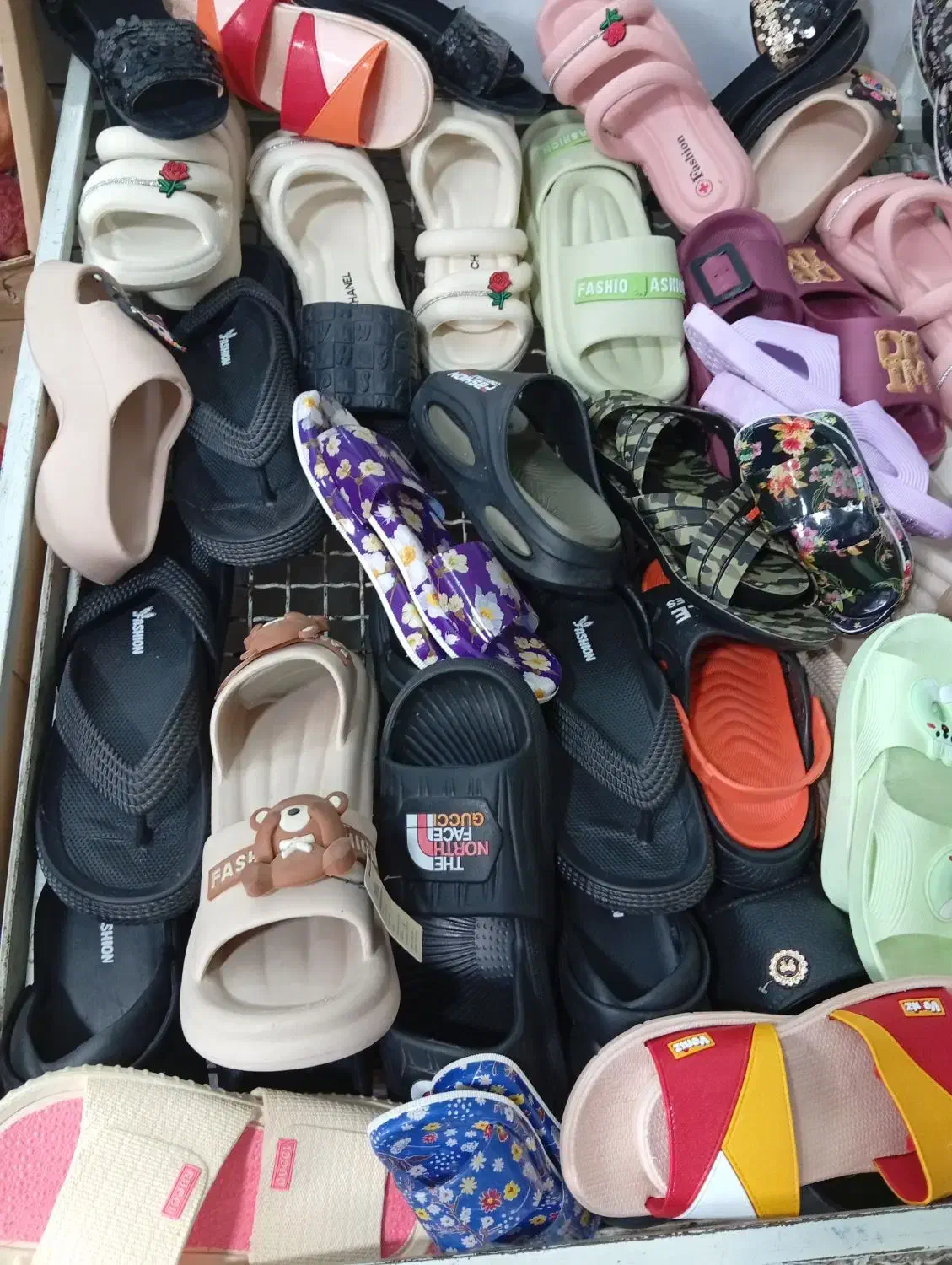 انواع دمپایی|کیف، کفش، کمربند|جوانرود, |دیوار