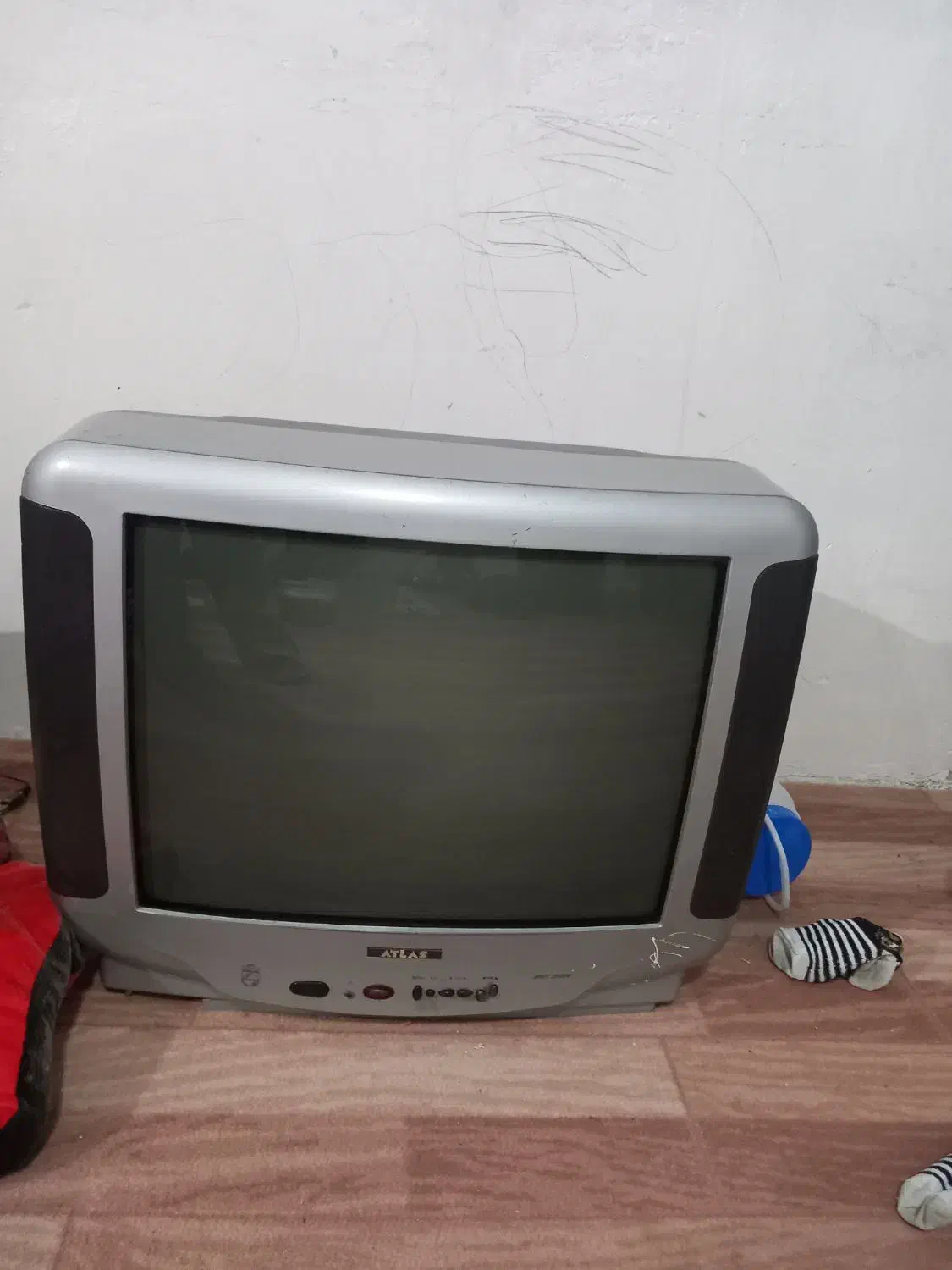 تلویزیون اطلس|تلویزیون و پروژکتور|اردبیل, |دیوار