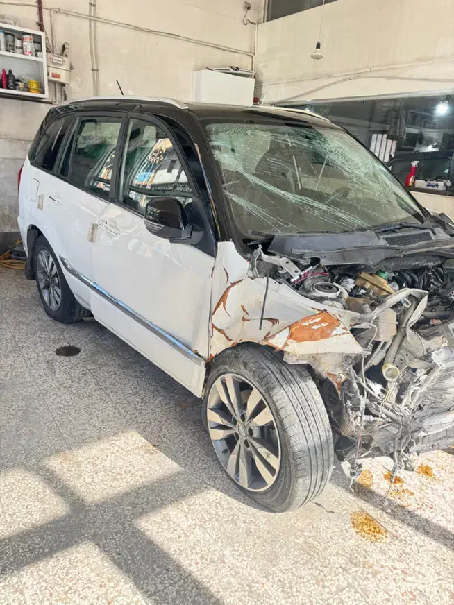 x33 s  تصادفی|خودرو سواری و وانت|مشهد, کوی المهدی|دیوار