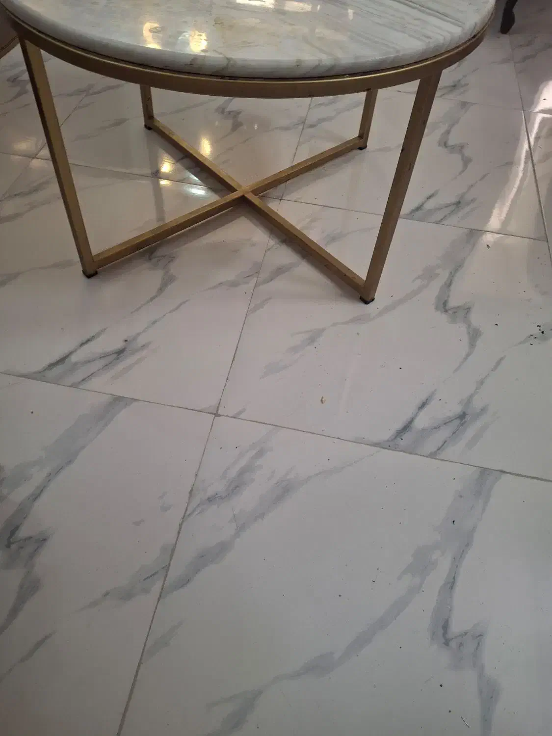 میز وسط مبل صفحه سنگ پایه فلز رنگ کوره ای|مبلمان خانگی و میز عسلی|آران و بیدگل, |دیوار