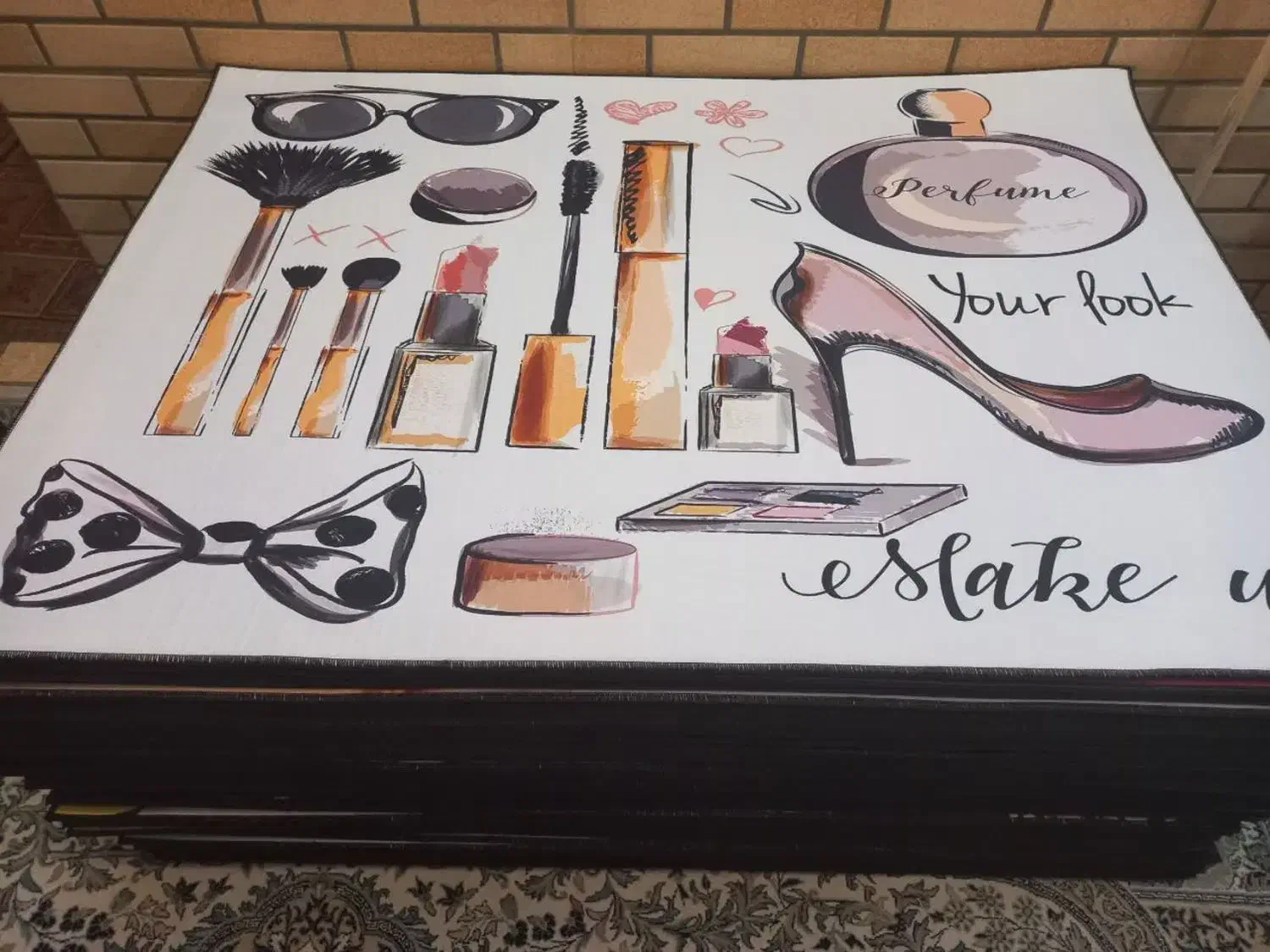 فرشینه پشت چرمی خارجی|فرش|قم, عربستان|دیوار