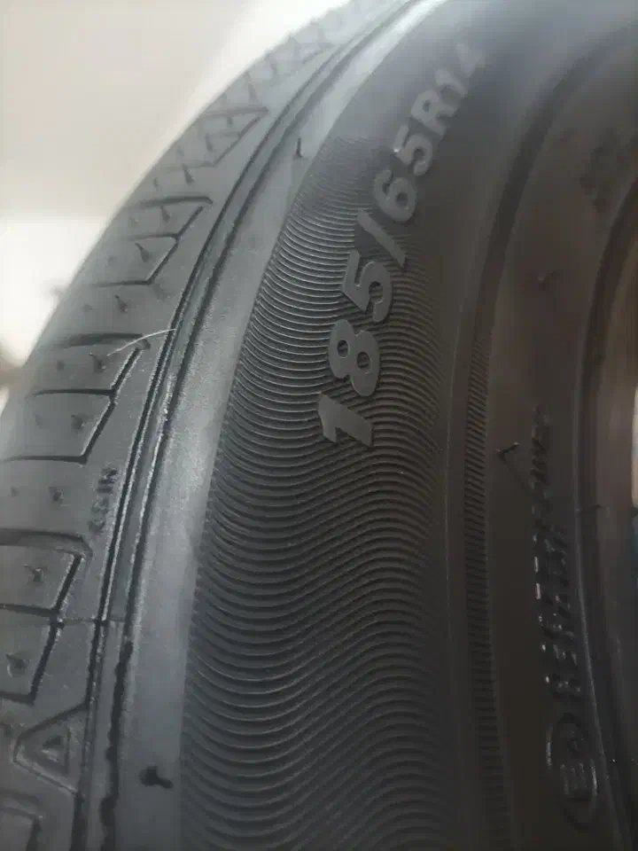 لاستیک رودستون 14/65/185|قطعات یدکی و لوازم جانبی|اردبیل, |دیوار