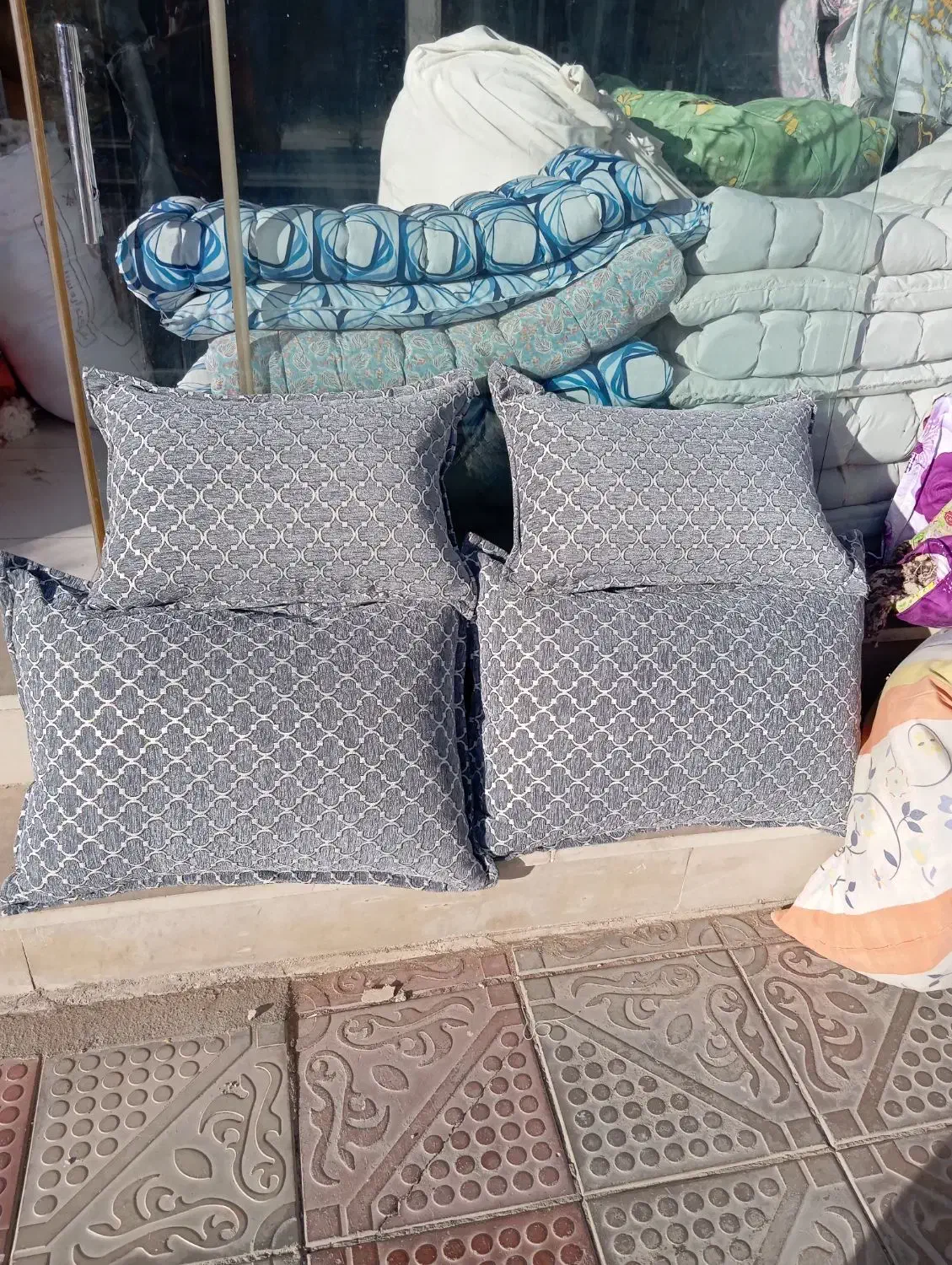 کالای خواب دوخت ،تعمیر ،فروش، انواع لحاف تشک|رختخواب، بالش، پتو|کمیجان, |دیوار