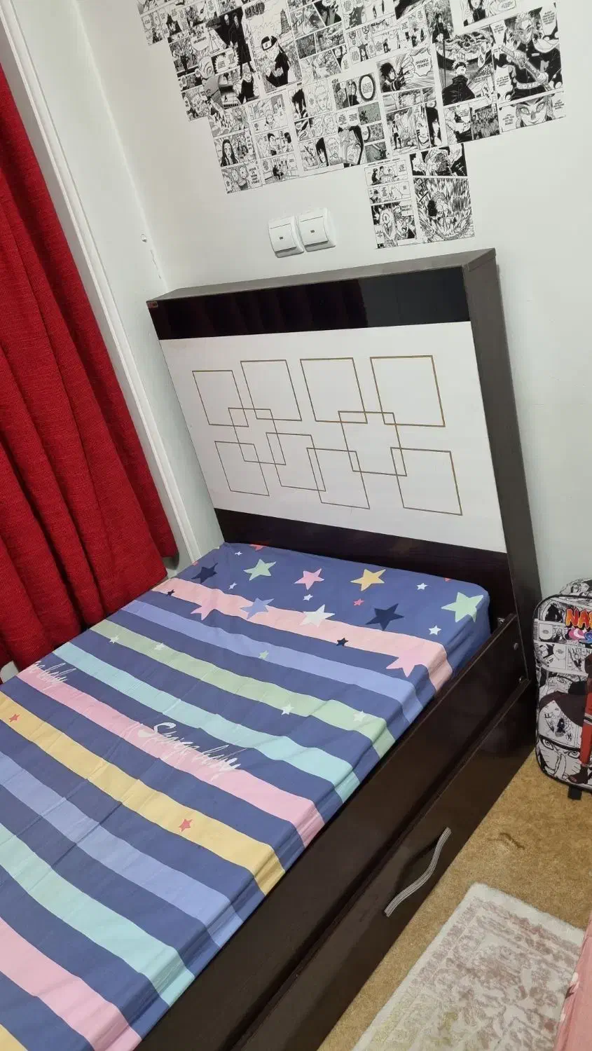 تخت خواب یکنفره|تخت و سرویس خواب|کرمانشاه, |دیوار