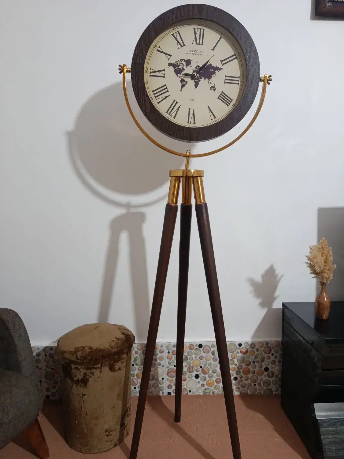 ساعت ایستاده|ساعت دیواری و تزئینی|تربت جام, بوستان وحدت|دیوار