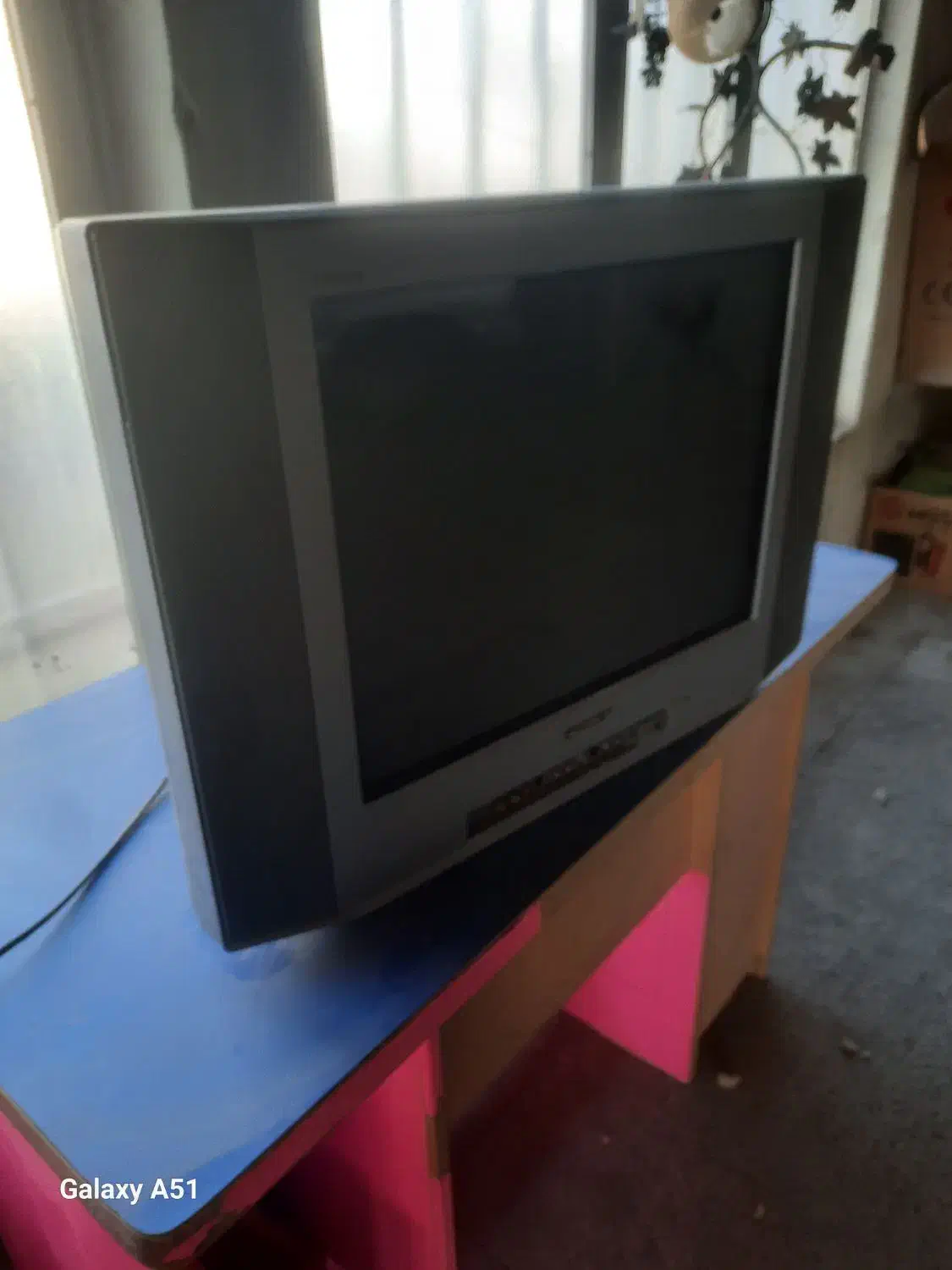 تلوزیون ۲۱ اینچ سونی سالم|تلویزیون و پروژکتور|اردبیل, |دیوار